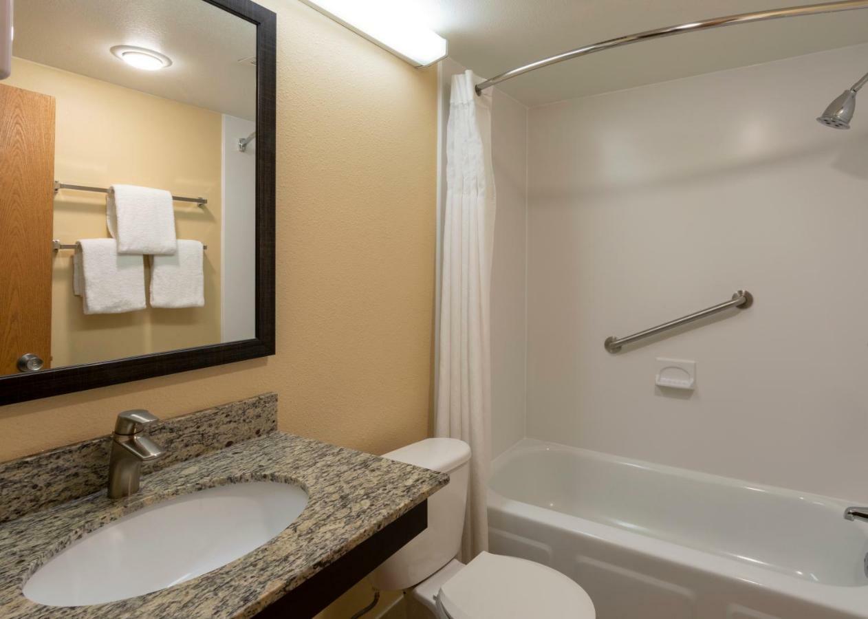 Med City Inn & Suites Rochester Mayo Clinic Area Habitación foto